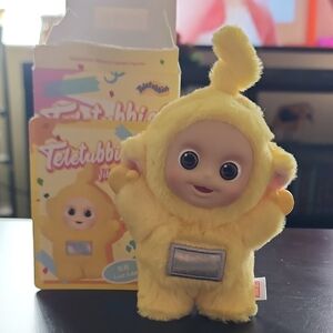 Popmart Teletubbies Vibrancy- LAA-LAA